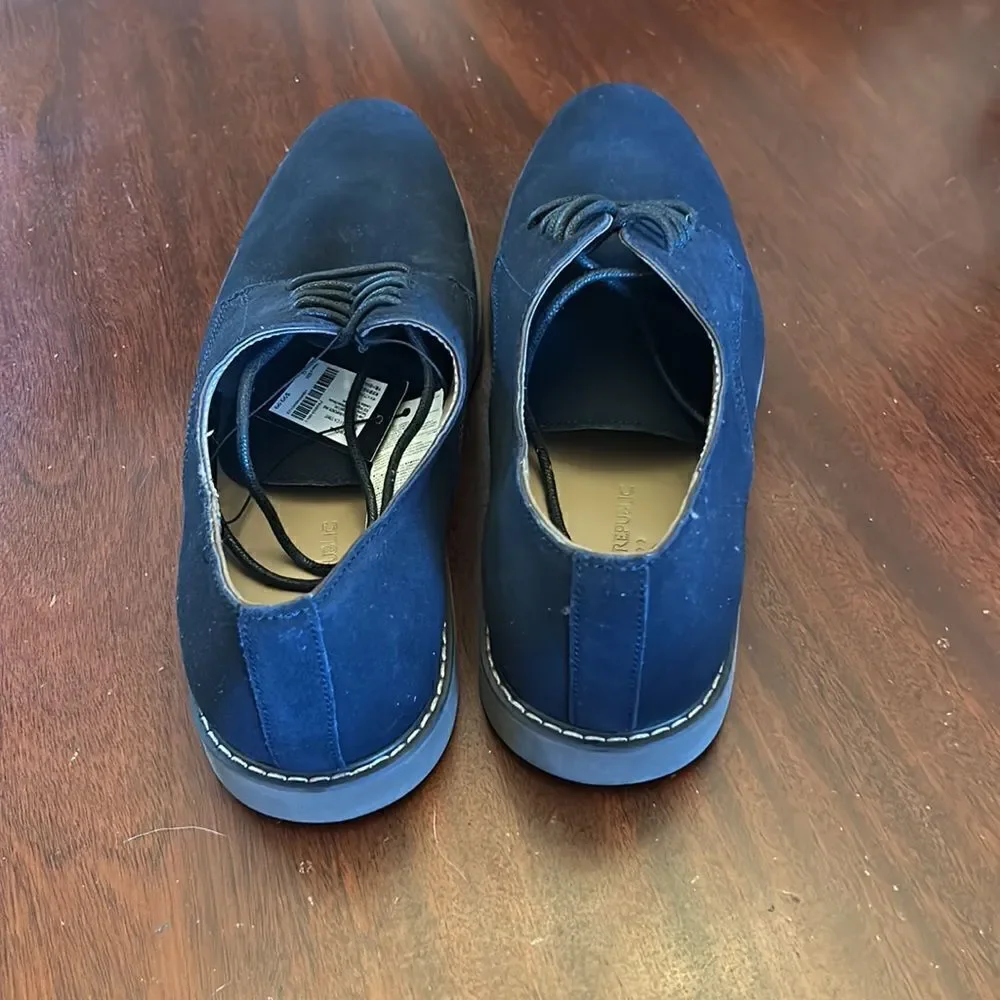Banana Republic navy suede lace up shoes Size 12 New